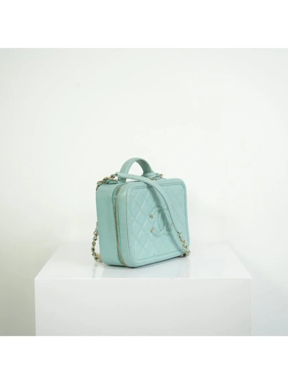 CHANEL good authenticity